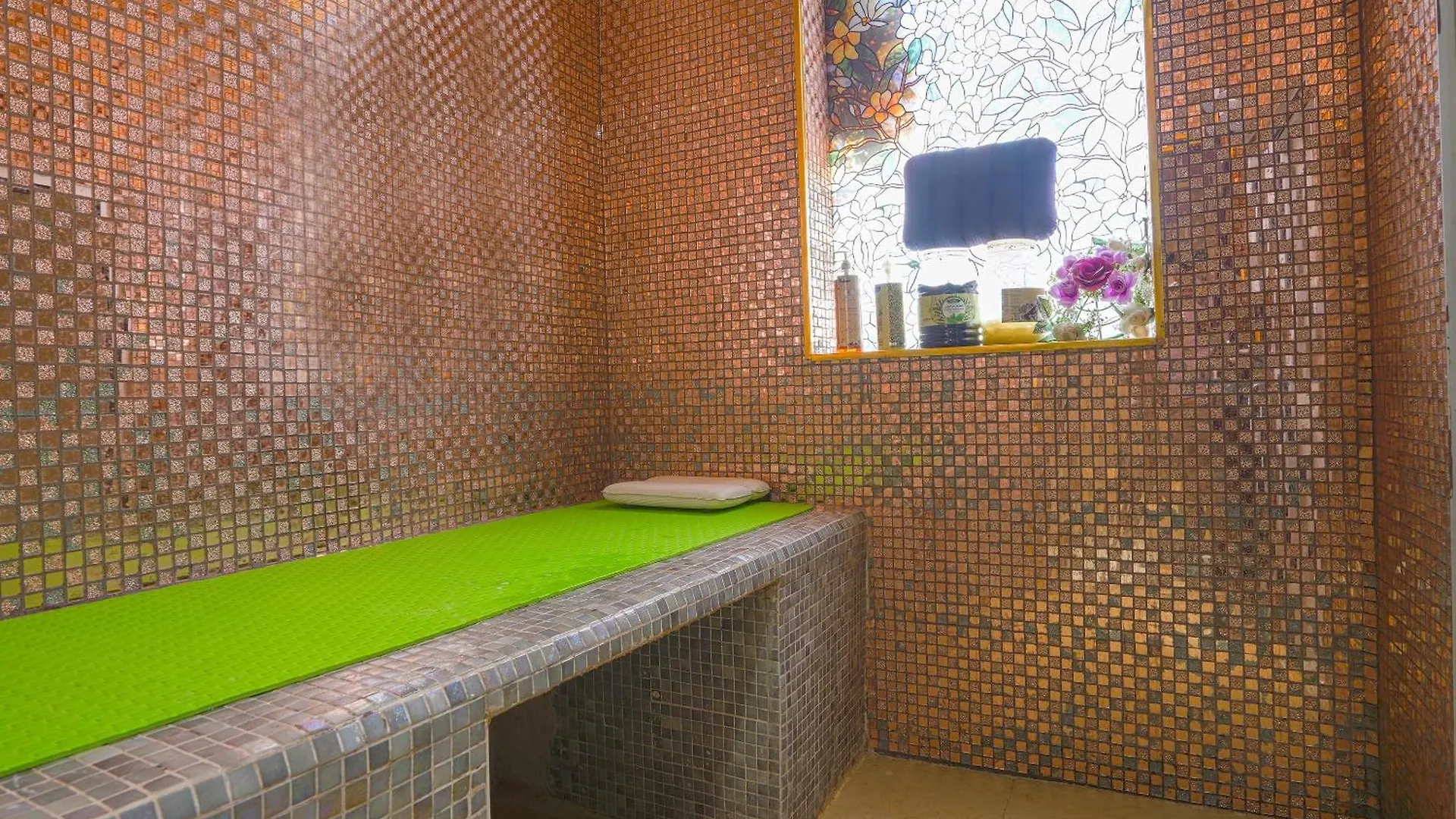 Palette Royal Reflections Hotel And Spa Dubai